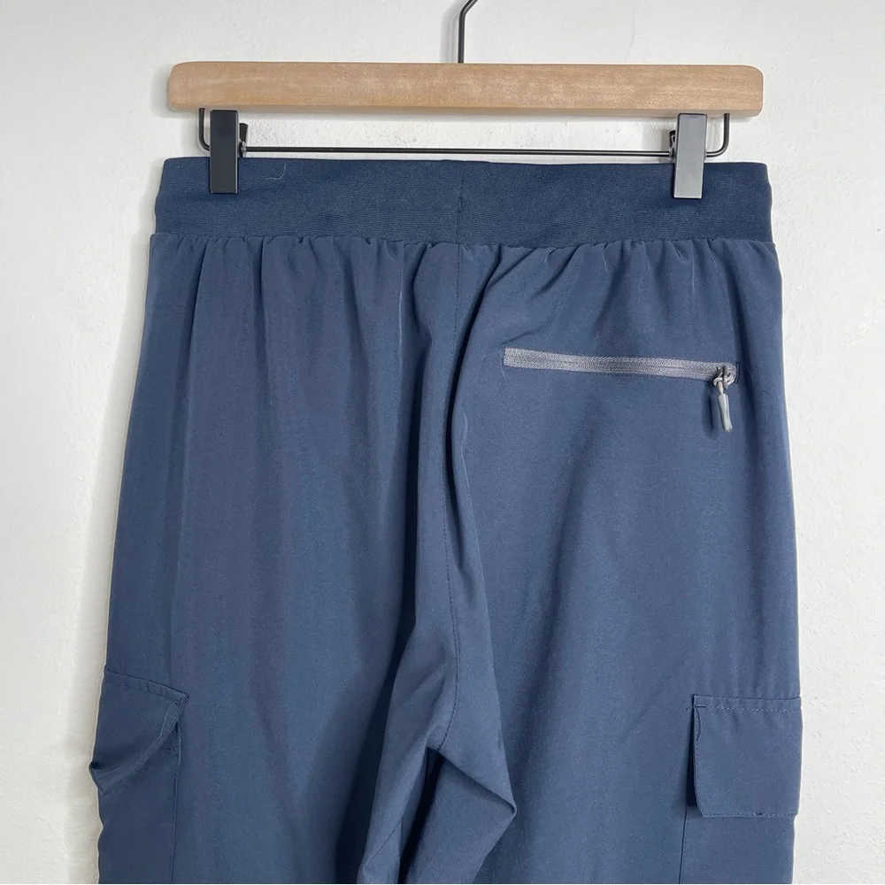 LIBIN Navy Blue Cargo Hiking Capri Pants Size M 2000’s Sporty Retro